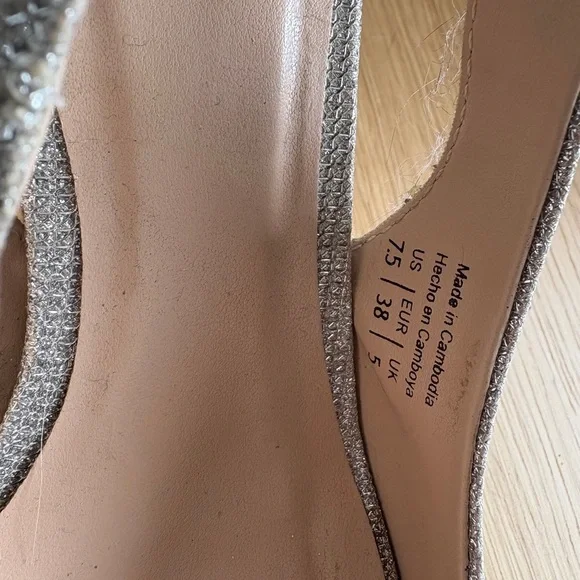 Call It Spring Silver Sling Back Heels Size 7.5 - Picture 5 of 5